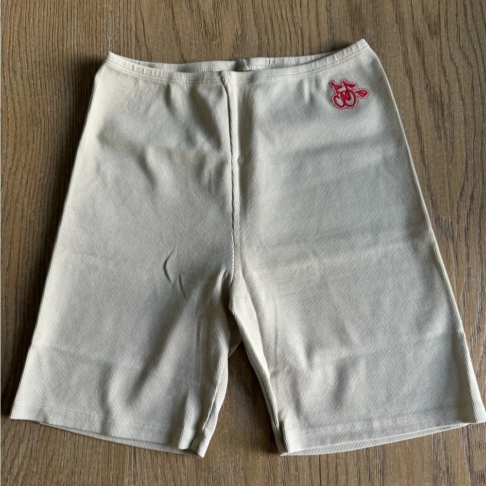 Cherry Los Angeles Ribbed Basic Logo Biker Shorts - Picture 1 of 5